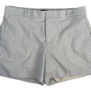 Banana Republic Women’s White and Gray Size 4 Striped Shorts
